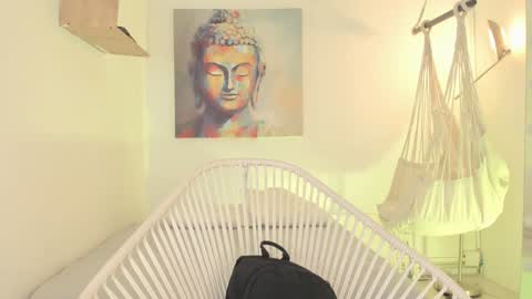 Sophia online show from December 10, 2024, 1:43 am