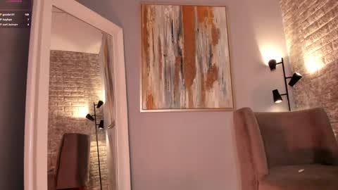 Sophia online show from February 5, 2025, 11:17 pm