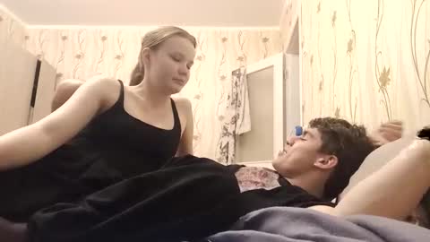 Evgeniy and Anna online show from February 6, 2026, 9:40 pm