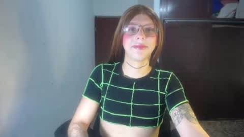 Snapshot of evi_kitty chatting on July 1, 2026, 5:56 pm Evi online show from July 1, 2026, 5:56 pm
