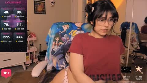 Snapshot of evie_luna chatting on December 28, 2024, 3:47 am Evie Luna online show from December 28, 2024, 3:47 am