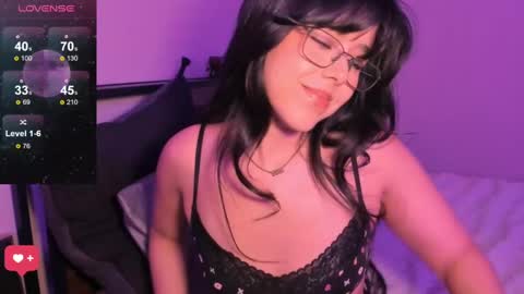 Snapshot of evie_luna chatting on January 20, 2025, 12:36 am Evie Luna online show from January 20, 2025, 12:36 am
