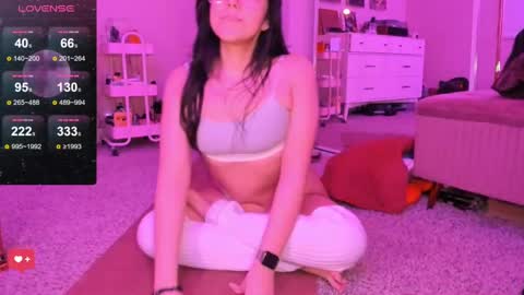 Snapshot of evie_luna chatting on February 9, 2025, 6:43 am Evie Luna online show from February 9, 2025, 6:43 am