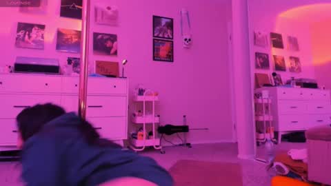 Snapshot of evie_luna chatting on February 10, 2025, 5:14 am Evie Luna online show from February 10, 2025, 5:14 am