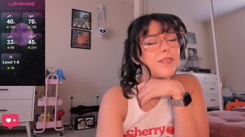 Snapshot of evie_luna chatting on February 23, 2025, 12:30 am Evie Luna online show from February 23, 2025, 12:30 am