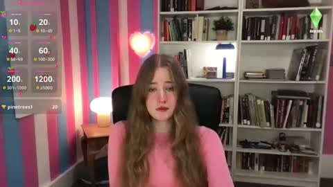 Snapshot of eviecam chatting on June 15, 2026, 8:22 pm Evie3 online show from June 15, 2026, 8:22 pm