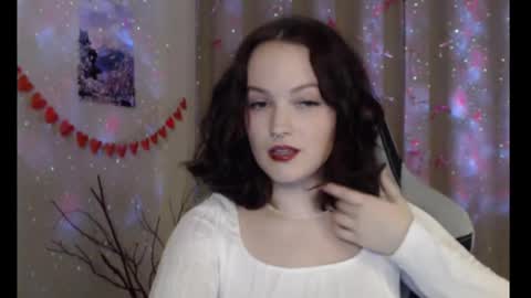 Lessie online show from February 9, 2025, 8:34 pm