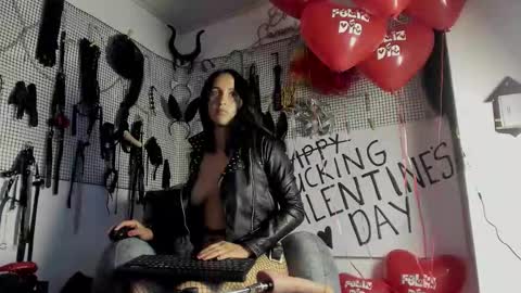 Snapshot of evil_sammy chatting on February 16, 2026, 9:44 pm Mistress Sammy online show from February 16, 2026, 9:44 pm