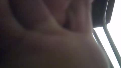 Snapshot of evilsoles chatting on October 30, 2025, 9:15 pm Evil Soles online show from October 30, 2025, 9:15 pm