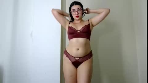 Evolet online show from December 16, 2025, 9:25 am