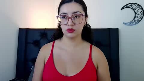 Evolet online show from March 6, 2026, 5:31 pm