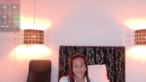 evvaa_moon online show from February 17, 2026, 12:34 pm