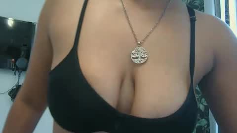 Snapshot of exclusivecourtney chatting on March 2, 2026, 6:03 am courtney online show from March 2, 2026, 6:03 am