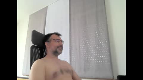 Snapshot of exhibit77 chatting on May 11, 2026, 6:30 am exhibit77 online show from May 11, 2026, 6:30 am