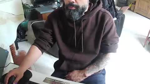 Gio online show from February 23, 2025, 4:35 pm