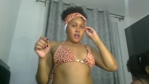 exotic_cutiee online show from May 8, 2026, 11:43 pm
