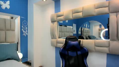 Diosa Exotic online show from June 24, 2026, 7:35 pm