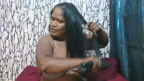 exotic_indian95 online show from January 7, 2026, 4:20 pm