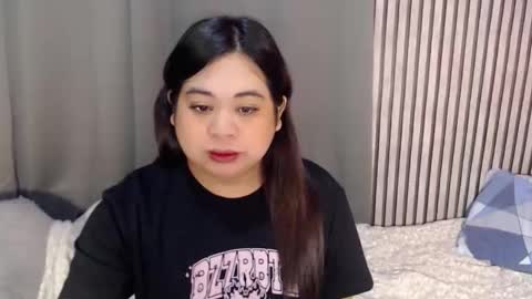 SHANTAL MARIE online show from September 21, 2025, 1:18 am