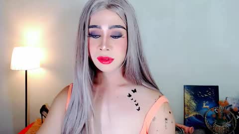 expensive_elise online show from February 27, 2026, 4:07 pm