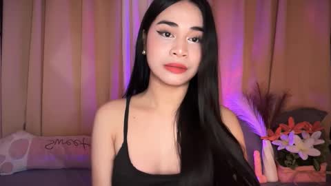 Snapshot of expensivets_chloe chatting on November 1, 2025, 6:21 pm chloee online show from November 1, 2025, 6:21 pm