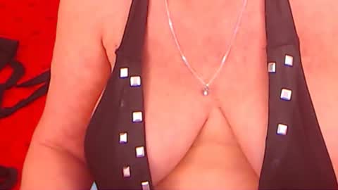 Alana online show from January 12, 2025, 1:53 am