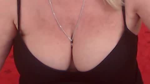 Alana online show from March 9, 2025, 12:21 am