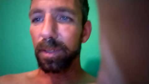 Snapshot of experttreecompany chatting on February 25, 2026, 4:22 am experttreecompany online show from February 25, 2026, 4:22 am