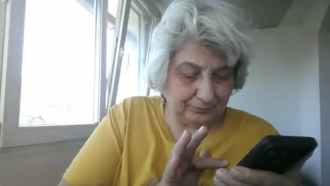 ExquisiteMature online show from April 6, 2026, 10:38 am