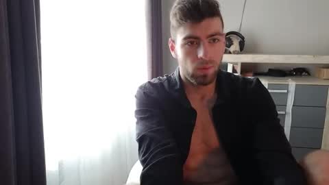 Sweetheart online show from October 11, 2025, 5:17 am