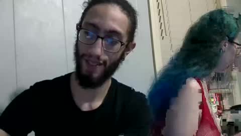 Snapshot of extaticxx chatting on December 13, 2024, 5:16 am Extrastatic94 online show from December 13, 2024, 5:16 am