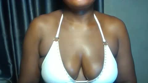 extremelywetgirl_ online show from April 7, 2026, 5:30 am