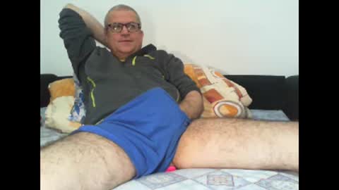 Snapshot of eyes12 chatting on February 12, 2026, 11:11 pm GEORGE online show from February 12, 2026, 11:11 pm