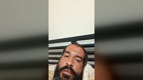 Snapshot of eygckllyqpar chatting on August 4, 2026, 6:38 am eygckllyqpar online show from August 4, 2026, 6:38 am