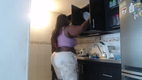 Snapshot of eyshaexotii chatting on October 16, 2025, 4:41 pm eyshaexotii online show from October 16, 2025, 4:41 pm