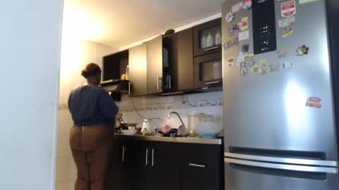 Snapshot of eyshaexotii chatting on November 17, 2025, 12:00 pm eyshaexotii online show from November 17, 2025, 12:00 pm