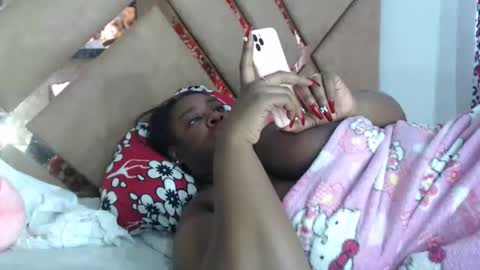 eyshaexotii online show from March 11, 2026, 1:28 pm