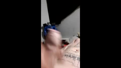 ezekielll1999 online show from May 21, 2026, 4:41 am