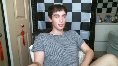 Ezra Naamah online show from February 6, 2025, 6:02 pm