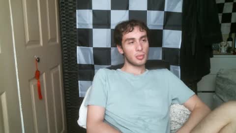 Ezra Naamah online show from February 26, 2025, 8:22 pm