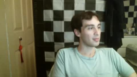 Ezra Naamah online show from February 27, 2025, 2:32 am