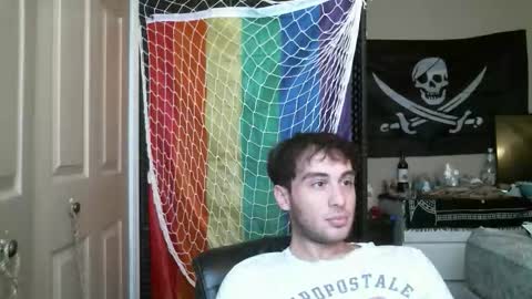 Ezra Naamah online show from November 16, 2025, 5:18 pm