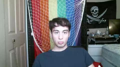 Ezra Naamah online show from November 30, 2025, 4:11 pm