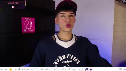 Juan online show from October 8, 2025, 5:05 am