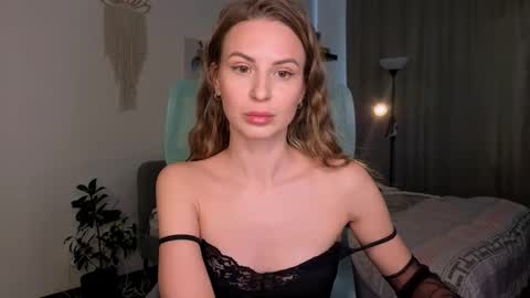  if you dont have fansly account yet use this link to registration    online show from February 21, 2026, 11:55 am