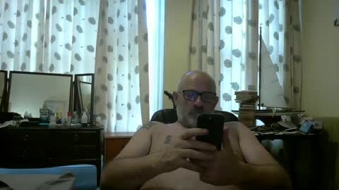 f1zzeek online show from June 26, 2026, 6:45 pm