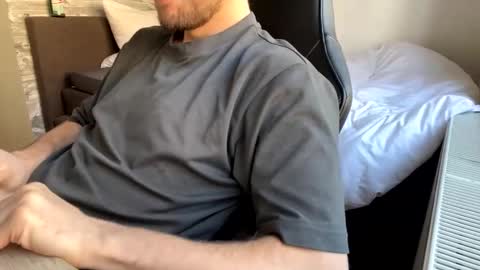 Snapshot of fabian_196 chatting on February 2, 2025, 12:13 pm Call me bitch online show from February 2, 2025, 12:13 pm