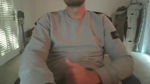 Snapshot of fabian_196 chatting on September 18, 2025, 4:31 pm Call me bitch online show from September 18, 2025, 4:31 pm