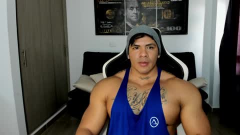 Snapshot of fabian_arango chatting on April 20, 2026, 5:37 pm Fabian arango online show from April 20, 2026, 5:37 pm