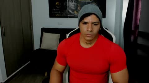 Snapshot of fabian_arango chatting on May 8, 2026, 5:18 pm Fabian arango online show from May 8, 2026, 5:18 pm